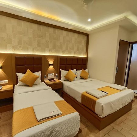 Hotel Riva International Goregaon- Near Nesco Mumbai Luaran gambar