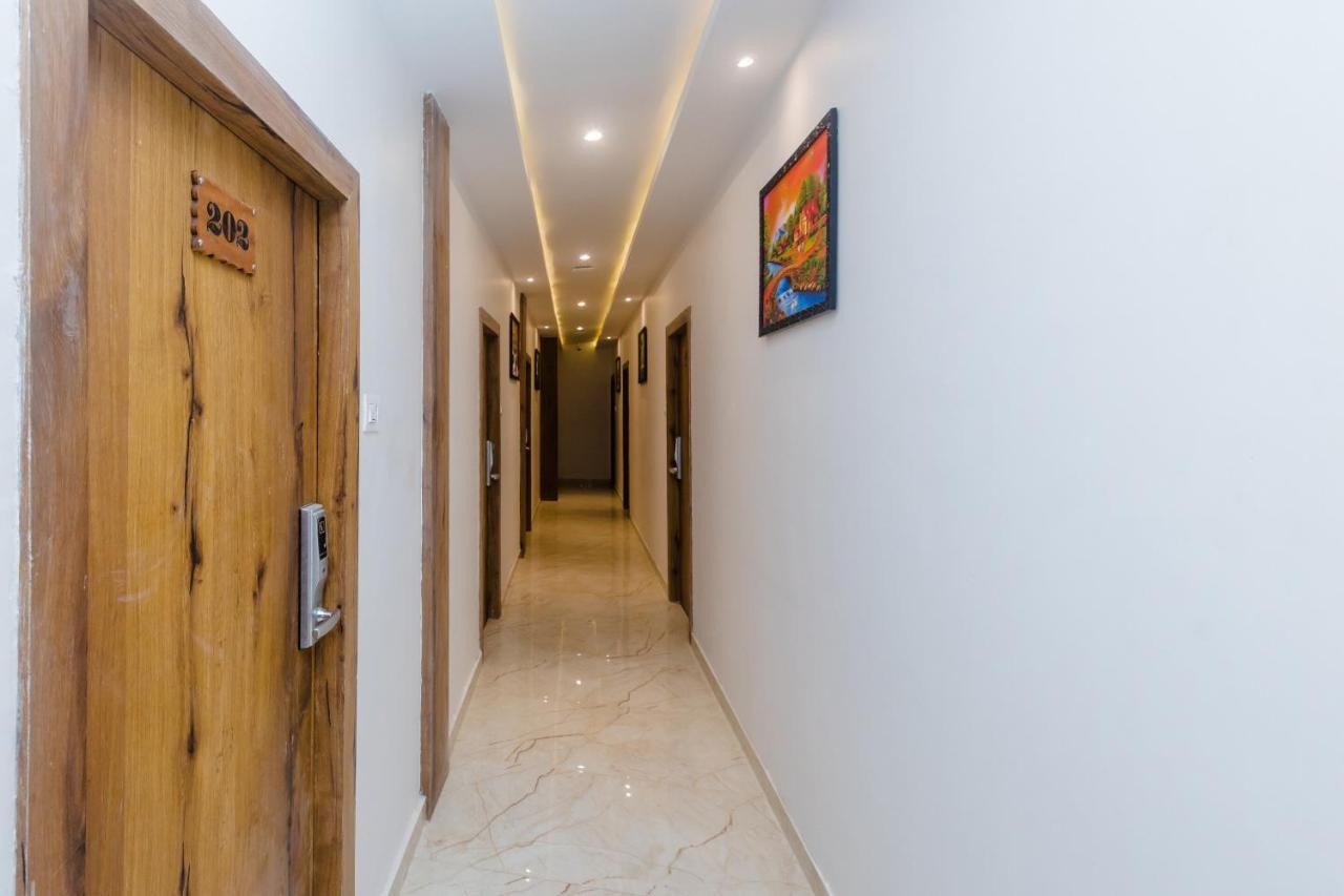 Hotel Riva International Goregaon- Near Nesco Mumbai Luaran gambar