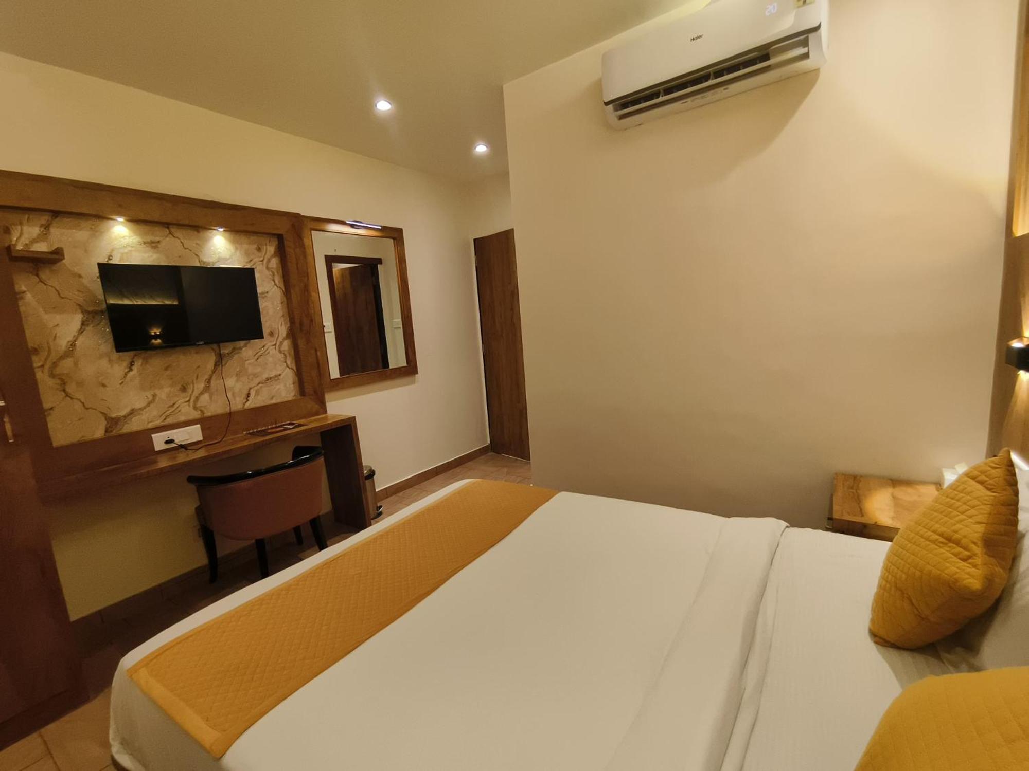 Hotel Riva International Goregaon- Near Nesco Mumbai Luaran gambar
